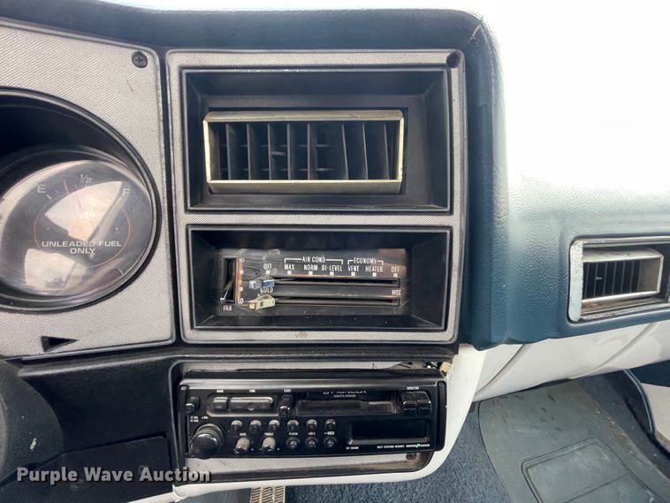 image for item JQ9516 1980 GMC C1500  pickup truck