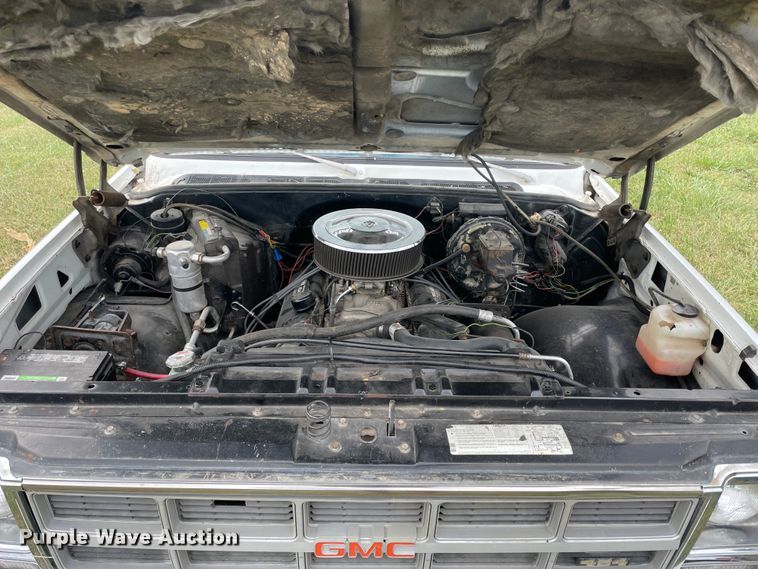 image for item JQ9516 1980 GMC C1500  pickup truck