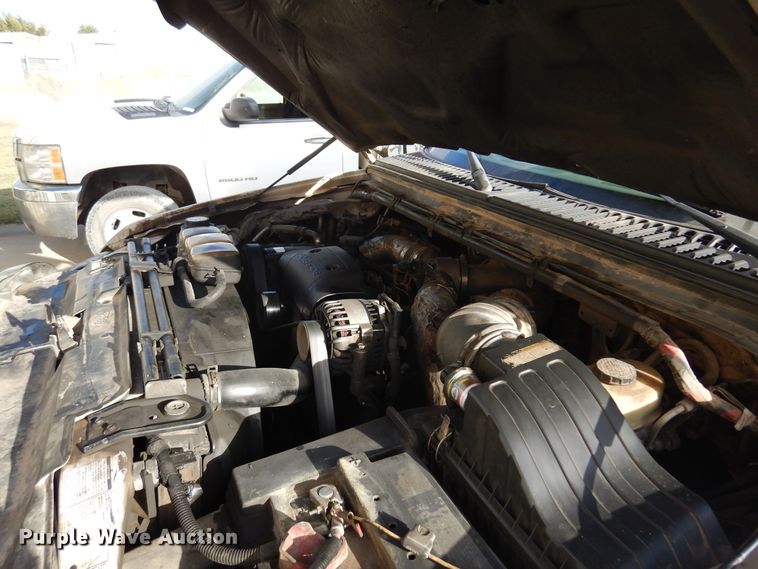 image for item JT9517 2002 Ford F450 Super Duty  bucket truck