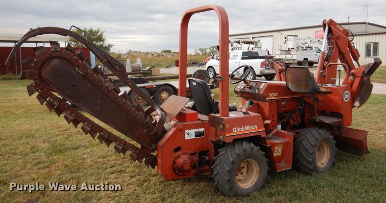 image for item JT9519 Ditch Witch 3610  trencher