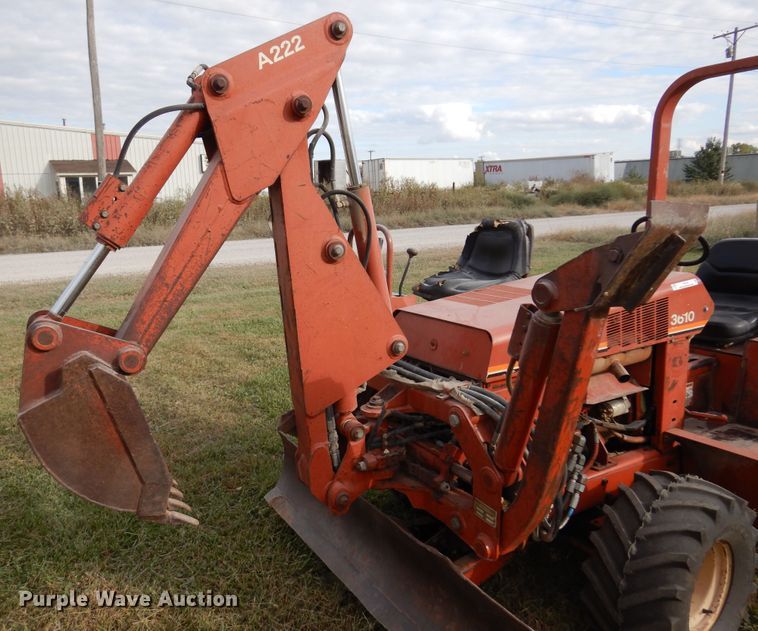 image for item JT9519 Ditch Witch 3610  trencher