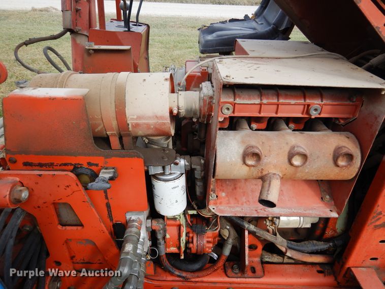 image for item JT9519 Ditch Witch 3610  trencher