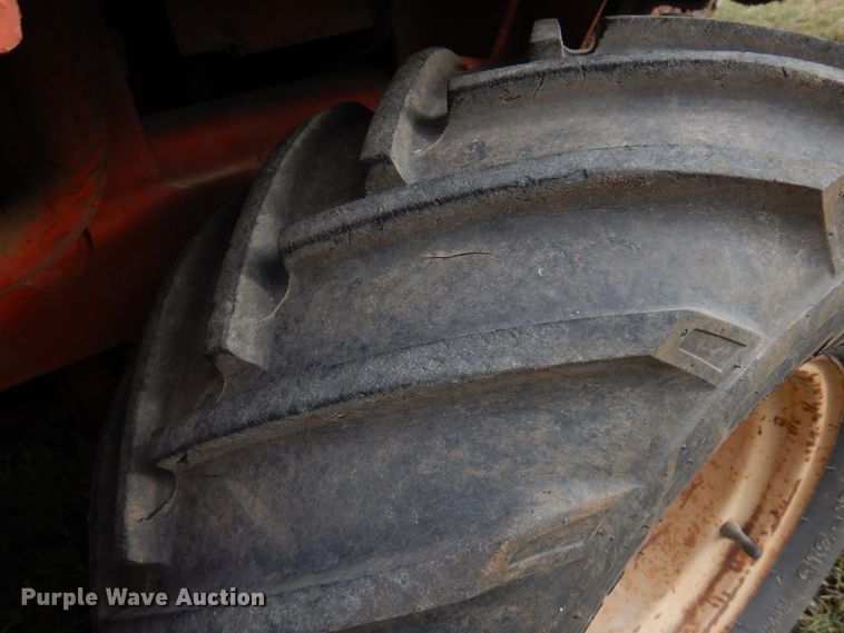 image for item JT9519 Ditch Witch 3610  trencher