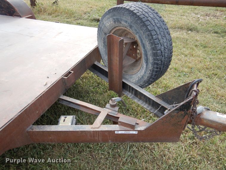 image for item JT9520 2005  shop built utility trailer