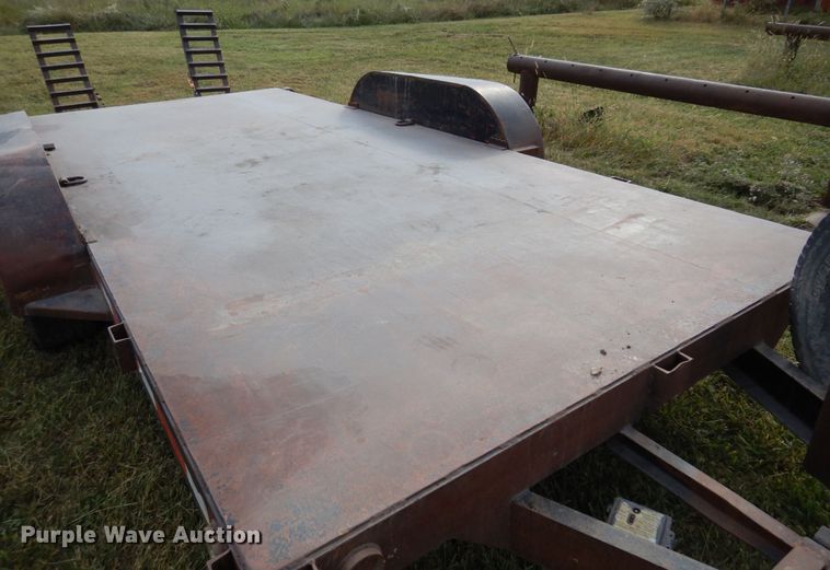 image for item JT9520 2005  shop built utility trailer