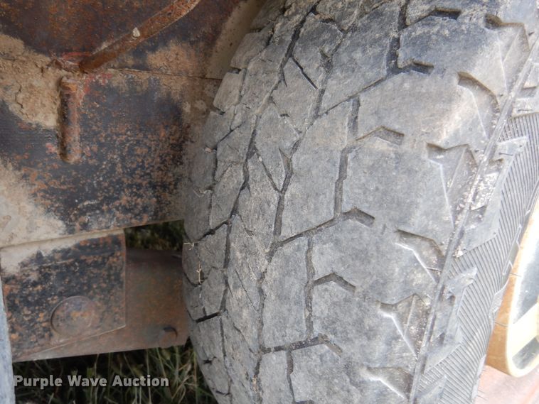 image for item JT9520 2005  shop built utility trailer