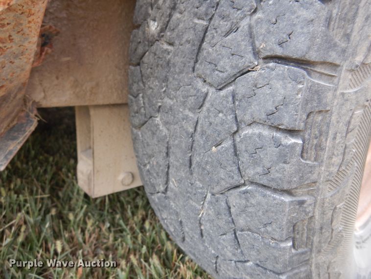 image for item JT9520 2005  shop built utility trailer
