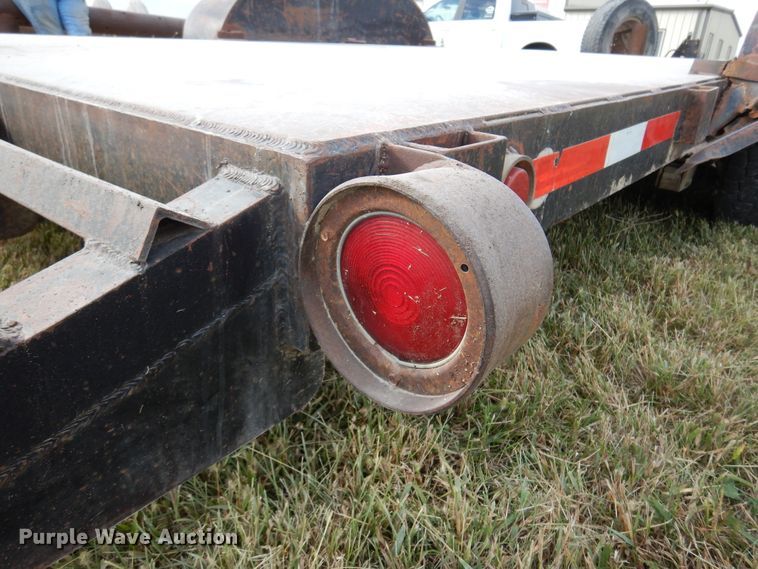 image for item JT9520 2005  shop built utility trailer