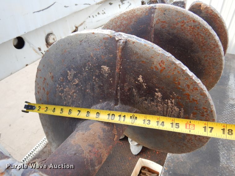 image for item JT9521 1988 Ford F800  digger derrick truck