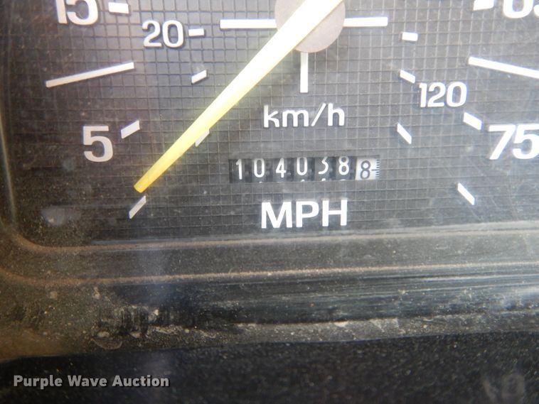 image for item JT9521 1988 Ford F800  digger derrick truck