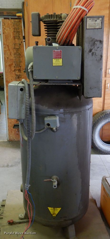 image for item JT9528 Industrial Air Machine 0219026  air compressor