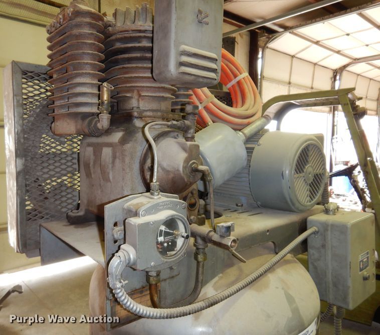 image for item JT9528 Industrial Air Machine 0219026  air compressor