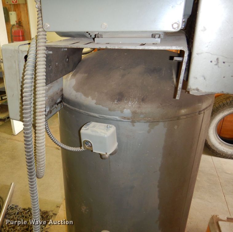 image for item JT9528 Industrial Air Machine 0219026  air compressor