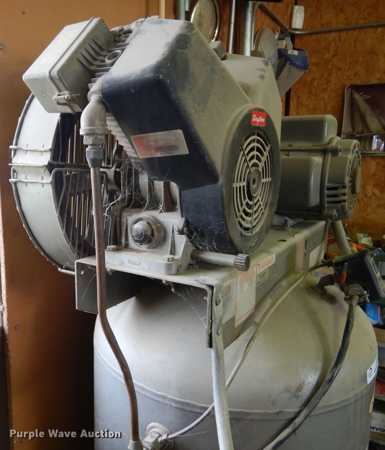 image for item JT9529 Dayton  air compressor
