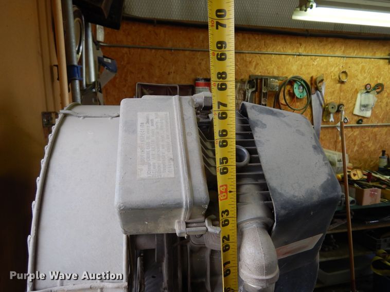 image for item JT9529 Dayton  air compressor