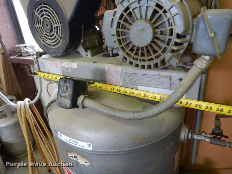 image for item JT9529 Dayton  air compressor