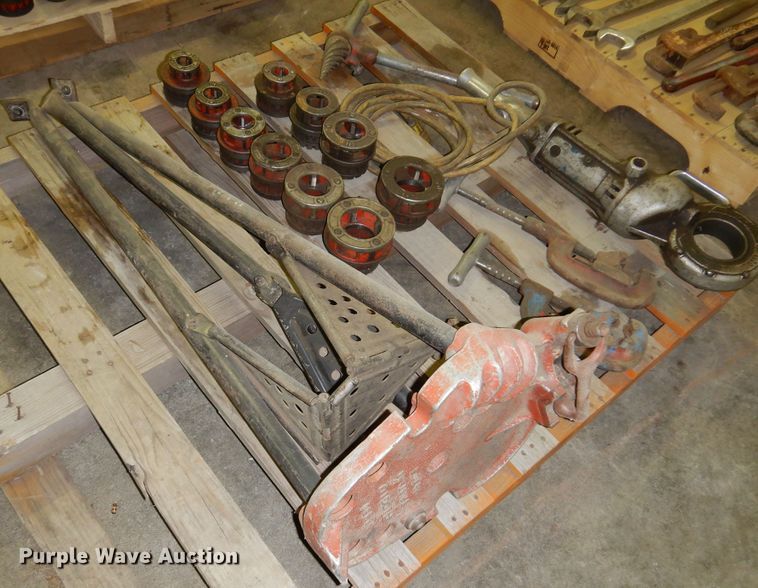 image for item JT9536 Rigid pipe threader