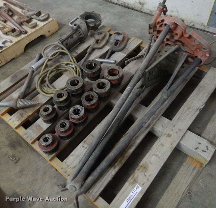 image for item JT9536 Rigid pipe threader