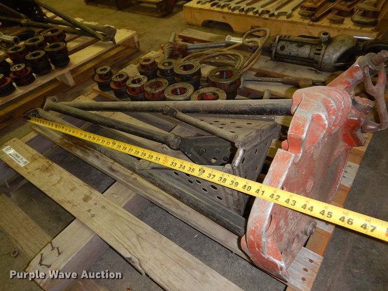 image for item JT9536 Rigid pipe threader