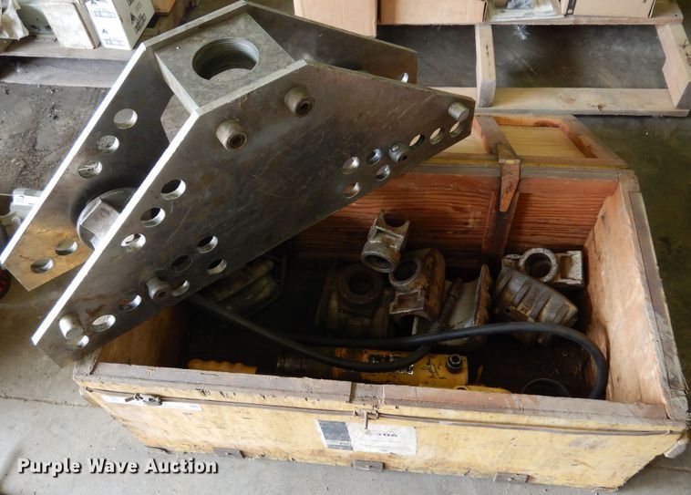 image for item JT9540 Enerpac S-306 pipe bender