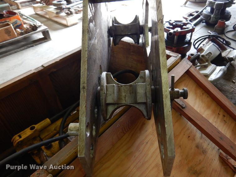 image for item JT9540 Enerpac S-306 pipe bender