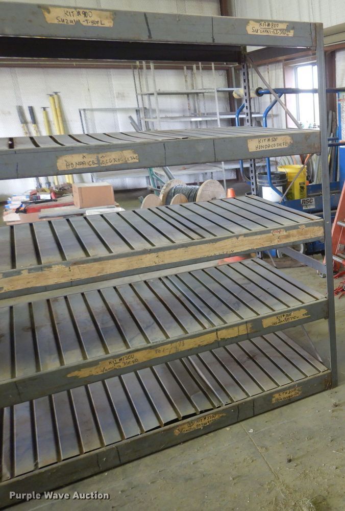 image for item JT9548 Shelves