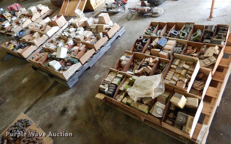 image for item JT9551 Eelectrical supplies