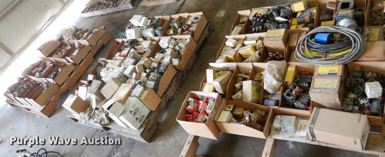 image for item JT9551 Eelectrical supplies