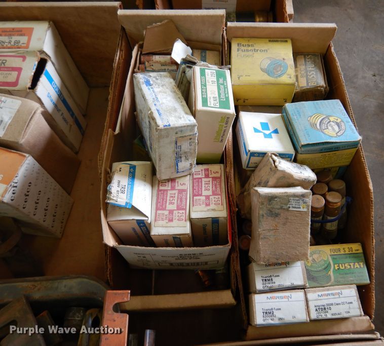 image for item JT9551 Eelectrical supplies