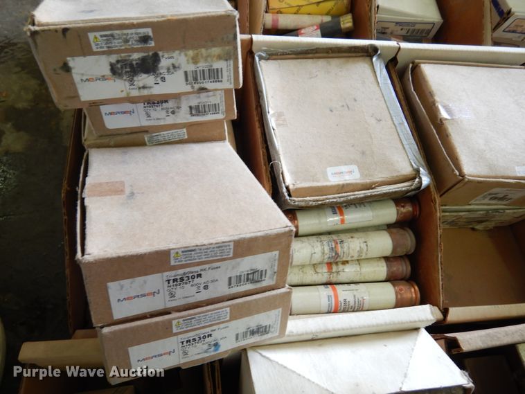 image for item JT9551 Eelectrical supplies