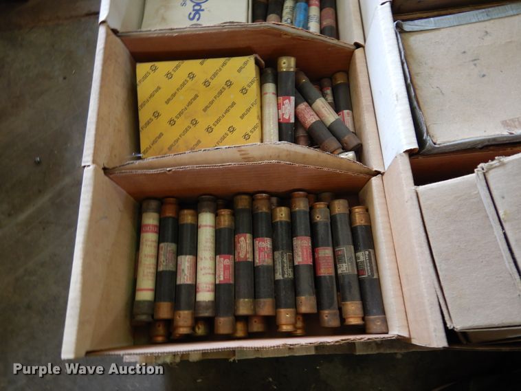 image for item JT9551 Eelectrical supplies