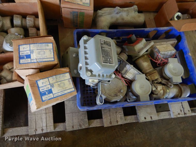 image for item JT9553 Electrical supplies