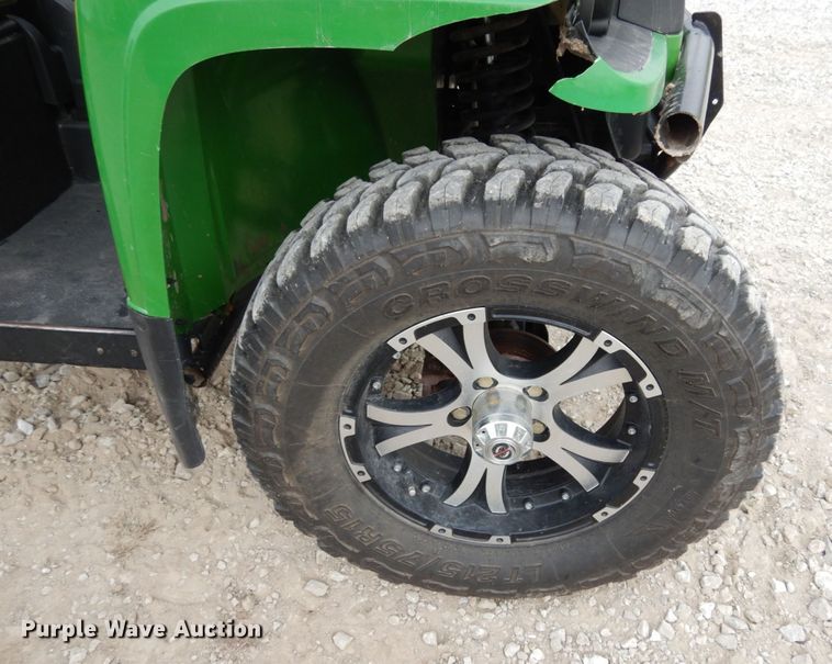 image for item KI9476 2010 John Deere 850D  utility vehicle