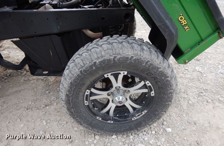 image for item KI9476 2010 John Deere 850D  utility vehicle