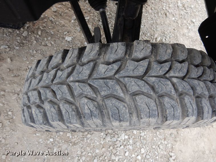 image for item KI9476 2010 John Deere 850D  utility vehicle