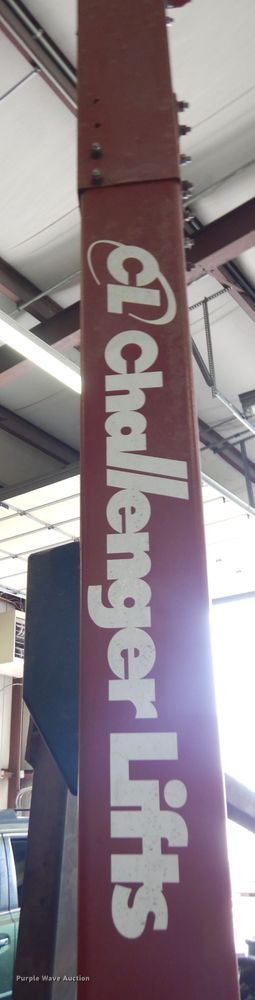 image for item KP9795 2008 Challenger VS10  Vehicle lift