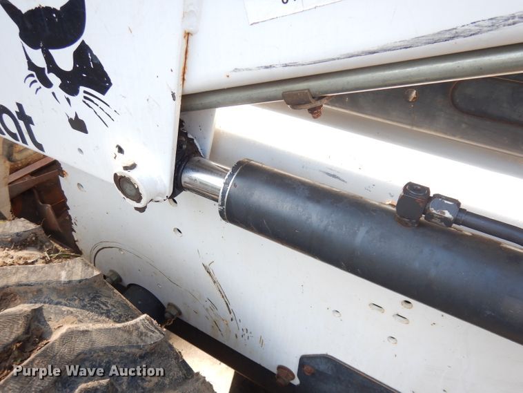 image for item KP9800 1998 Bobcat 863  skid steer loader