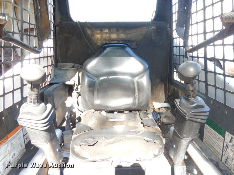 image for item KP9800 1998 Bobcat 863  skid steer loader