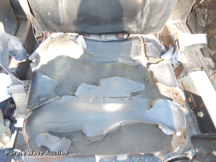 image for item KP9800 1998 Bobcat 863  skid steer loader