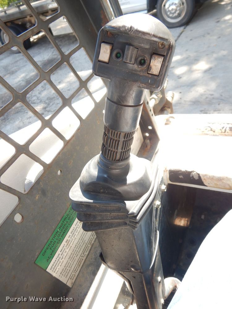 image for item KP9800 1998 Bobcat 863  skid steer loader