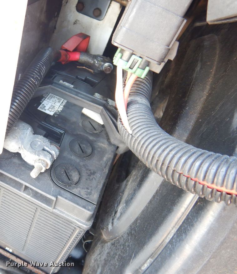 image for item KP9800 1998 Bobcat 863  skid steer loader