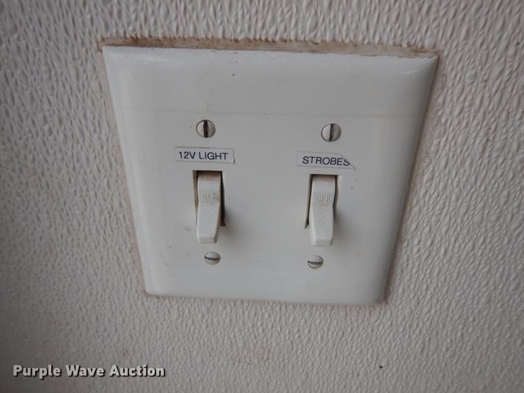 image for item KU9115 1999 Fiber  enclosed cargo trailer