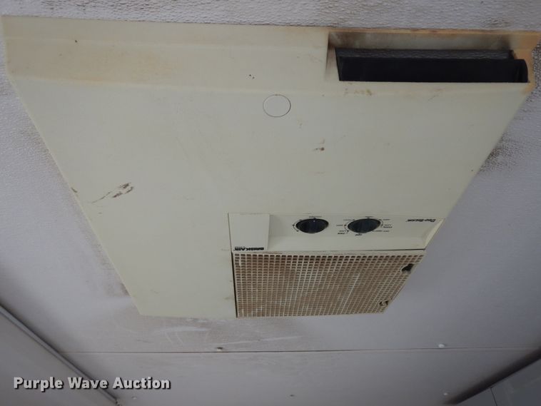 image for item KU9115 1999 Fiber  enclosed cargo trailer