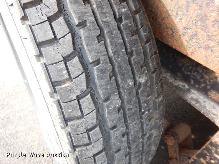 image for item KU9115 1999 Fiber  enclosed cargo trailer