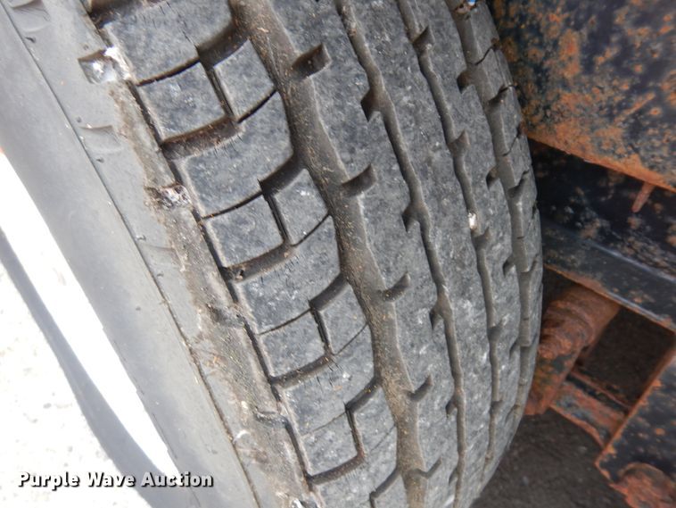 image for item KU9115 1999 Fiber  enclosed cargo trailer