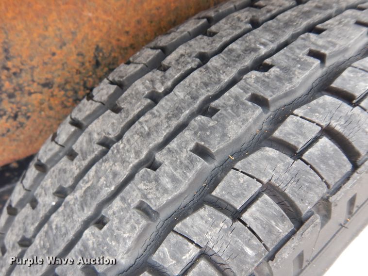 image for item KU9115 1999 Fiber  enclosed cargo trailer