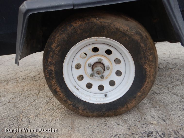 image for item KU9117 2006 Atlas Copco XAS 97  air compressor