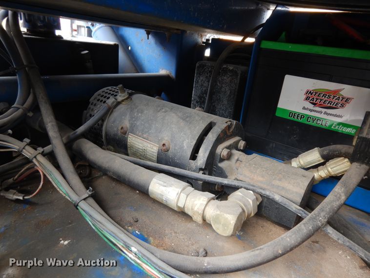 image for item KU9120 Up Right 65700-000  scissor lift