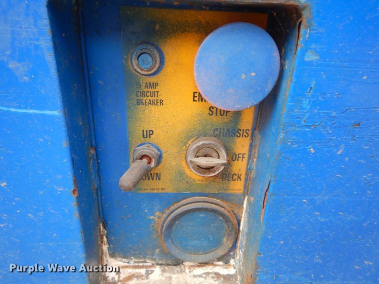 image for item KU9120 Up Right 65700-000  scissor lift