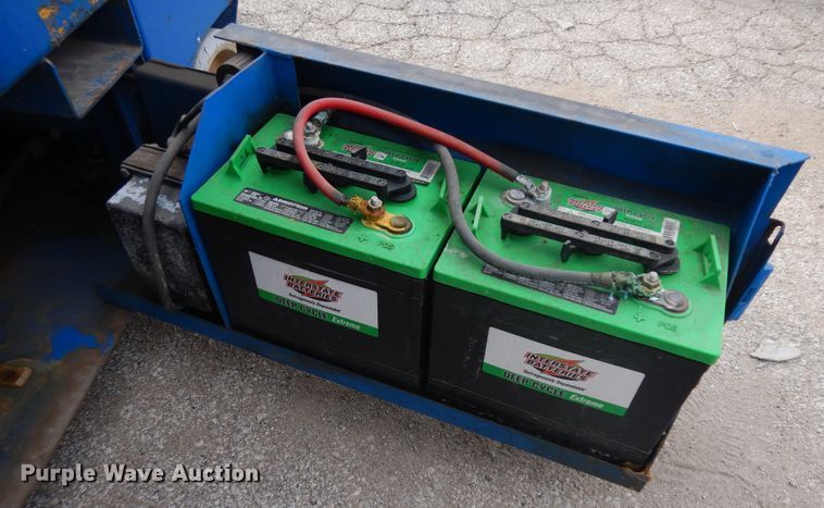 image for item KU9120 Up Right 65700-000  scissor lift